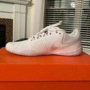 Women’s Nike Cheer Sideline Cheer Shoes